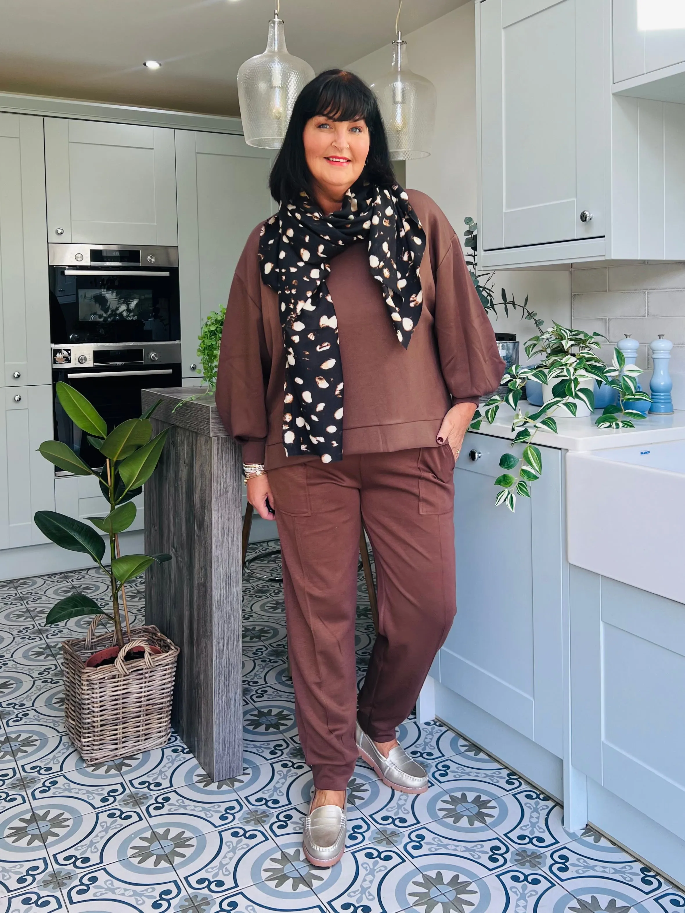 Chocolate Soft Comfort Sweatshirt Esme