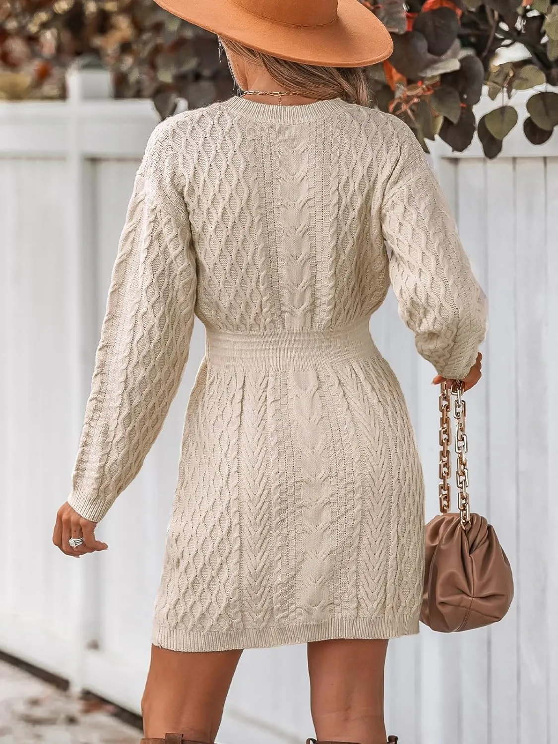 CUPSHE Women Long Sleeve Midi Sweater Dress Loose Cable Knit Pullover Trendy Fall Outfits
