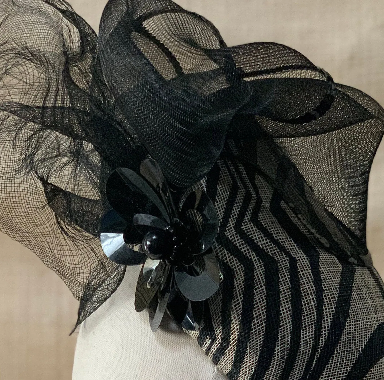 Elegant Fascinator