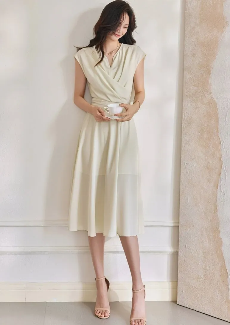 SLIM PLEATED HEM MIDI DRESS