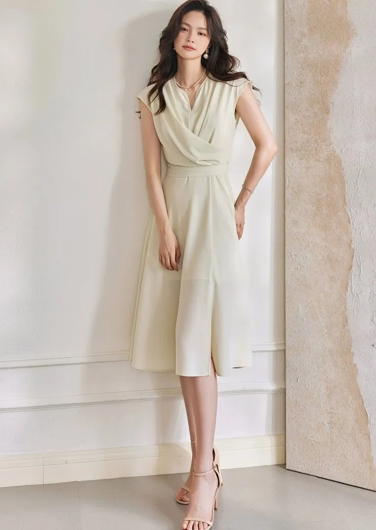 SLIM PLEATED HEM MIDI DRESS