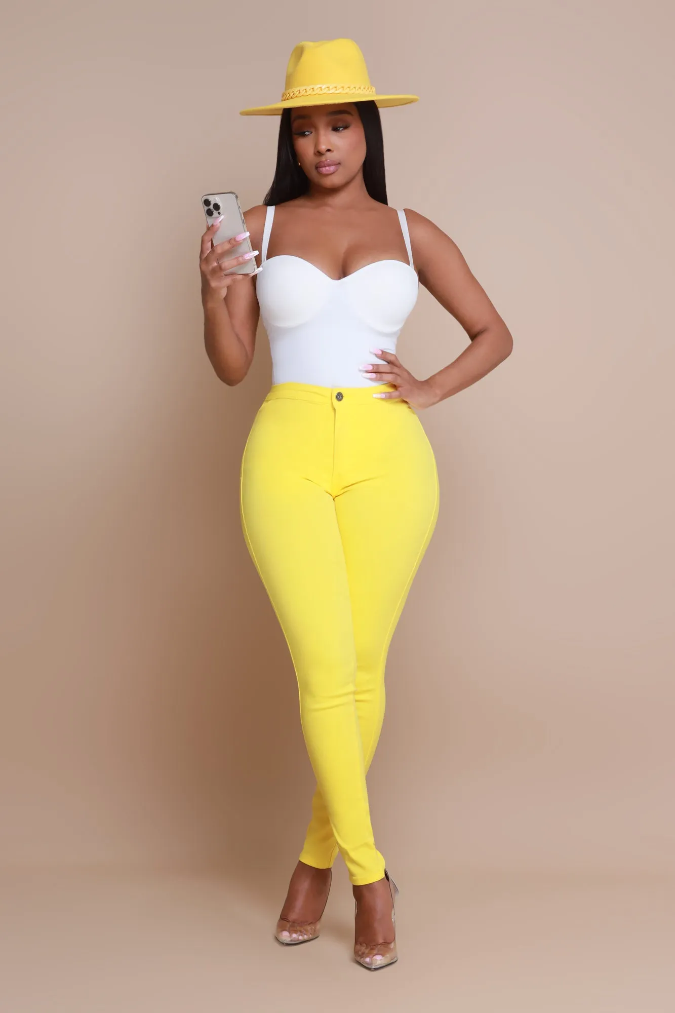 Super Swank High Waist Stretchy Jeans - Yellow