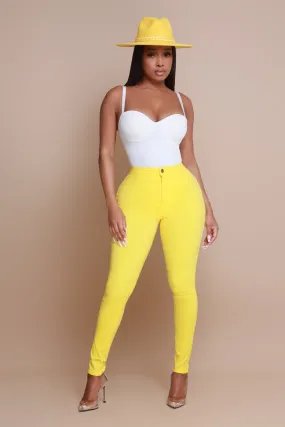 Super Swank High Waist Stretchy Jeans - Yellow
