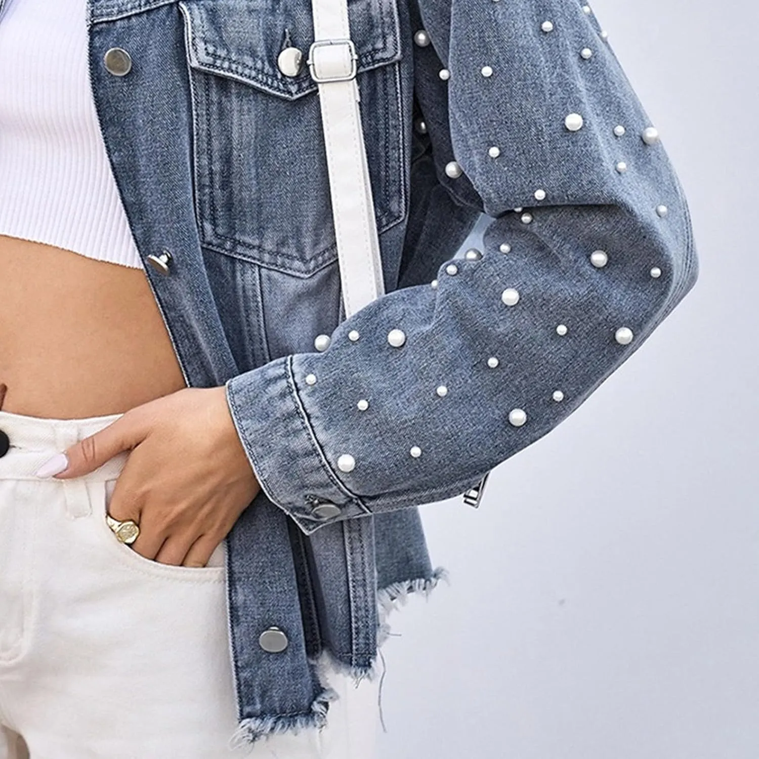 Women's Pearls Denim Jacket Cropped Rhinestones Jean Jacket Coat Light Jean Jackets for Women 2025 Y2K Trendy Tops